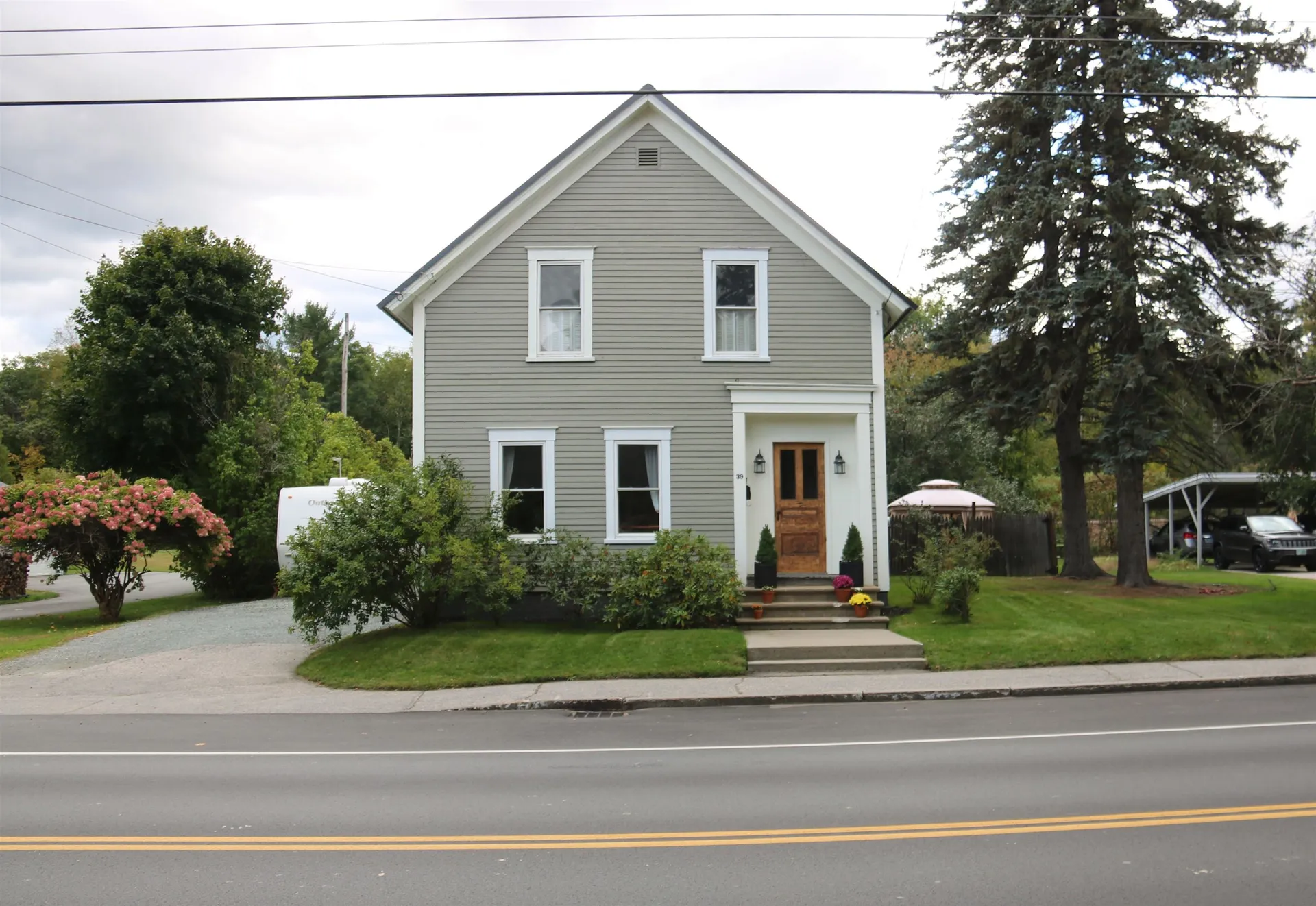 39 Main Street Gorham NH 03581
