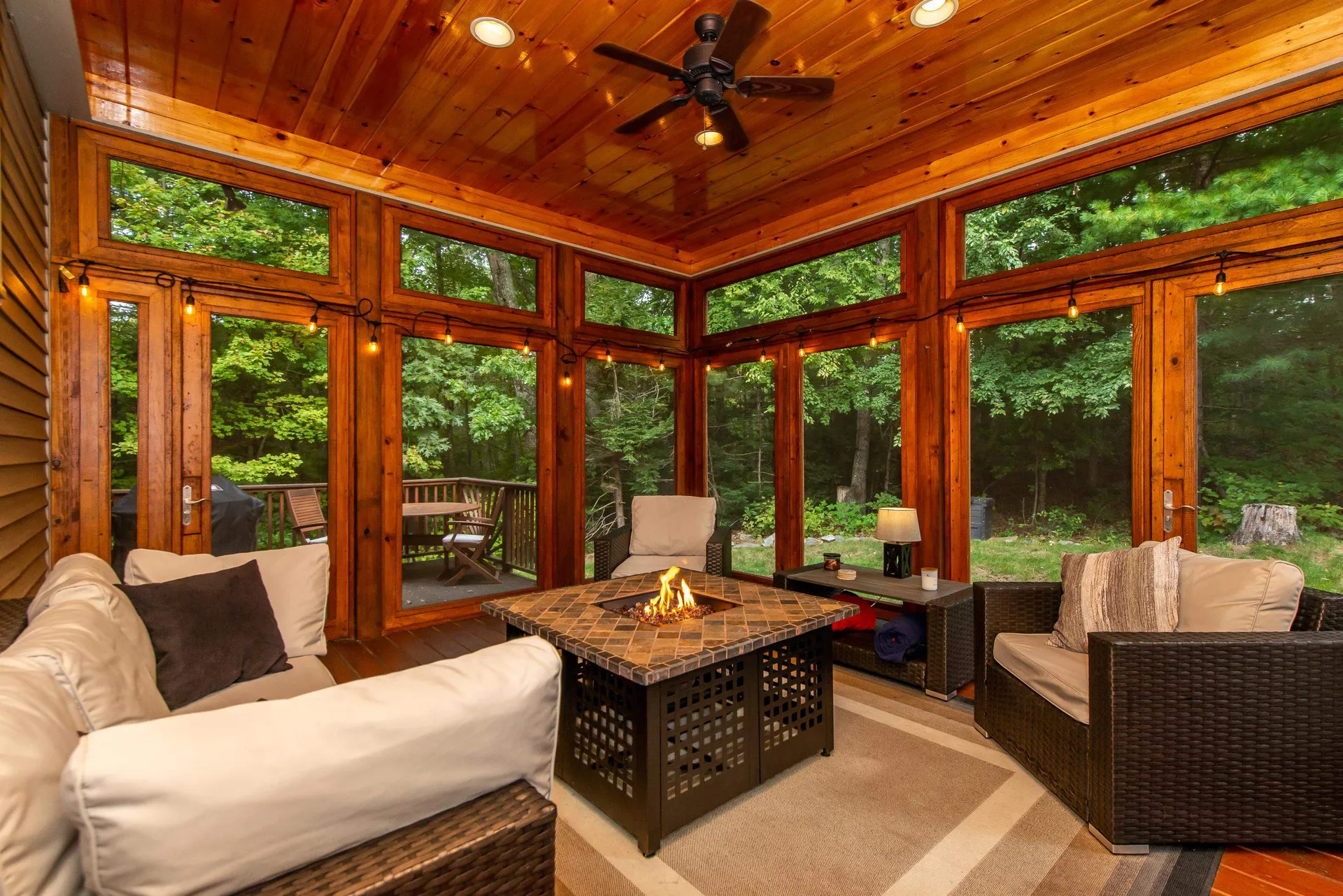 9 Oak Hill Lane Exeter NH 03833