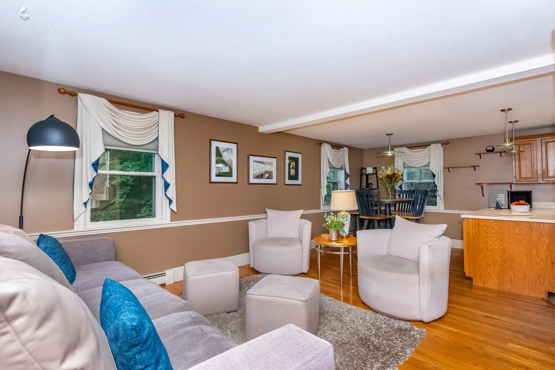9 Oak Hill Lane Exeter NH 03833