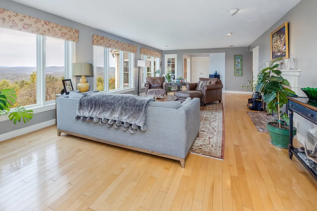 276 Kearsarge Mountain Road Wilmot NH 03287