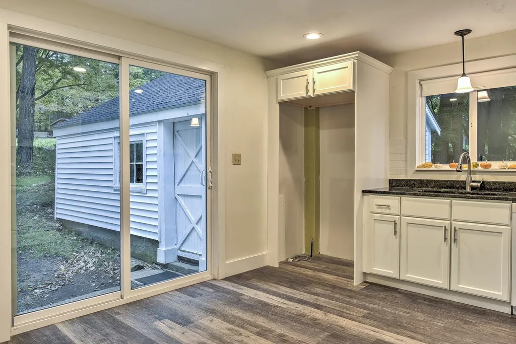 92 West Main Street Rindge NH 03461