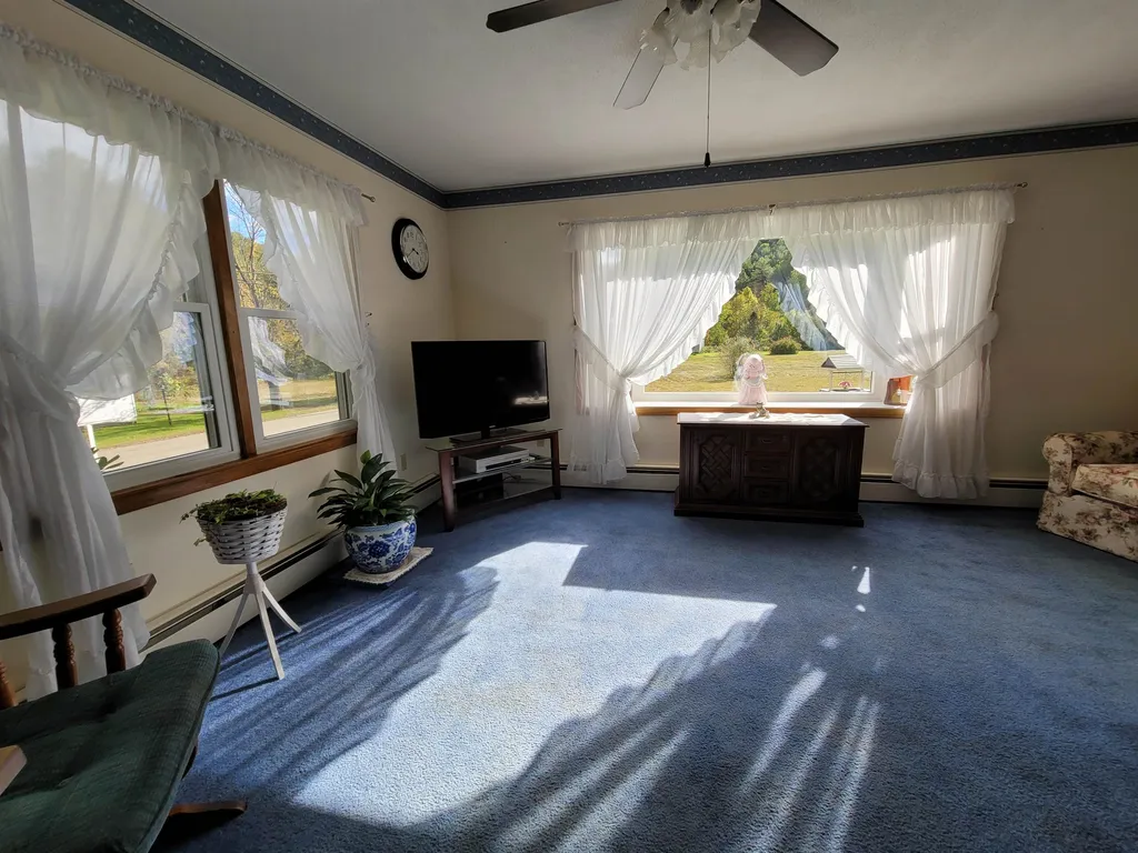247 Cavendish Road Chester VT 05143