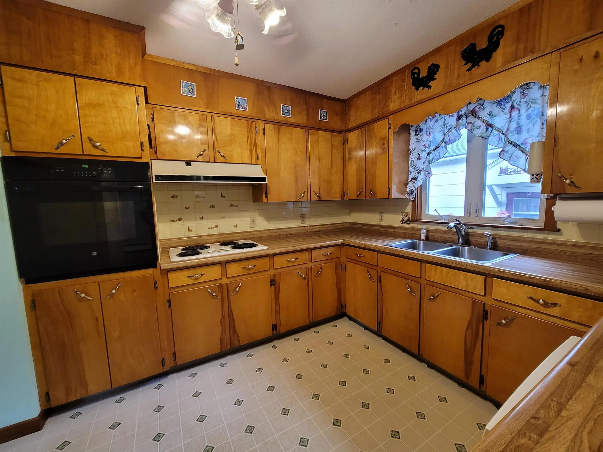 247 Cavendish Road Chester VT 05143