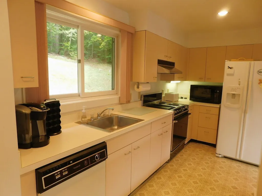 24 Flume Road Lincoln NH 03251