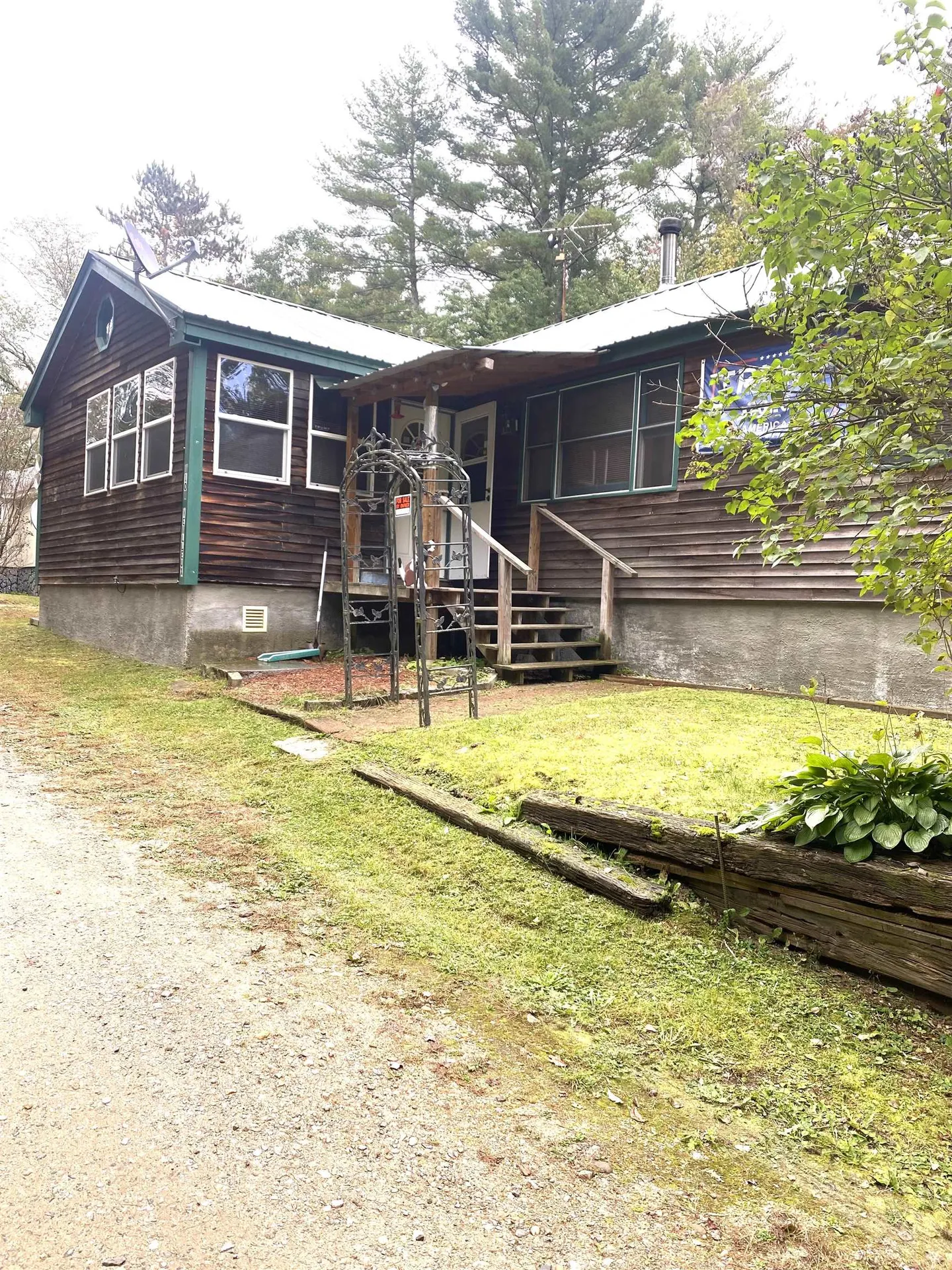 10 Pinecrest Road Deerfield NH 03037