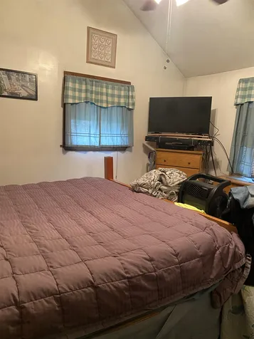 10 Pinecrest Road Deerfield NH 03037