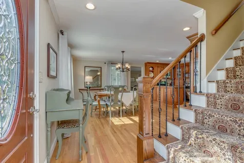 13 Henry Drive Hudson NH 03051