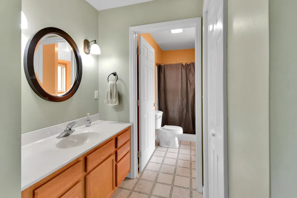 7 Booska Court Vergennes VT 05491