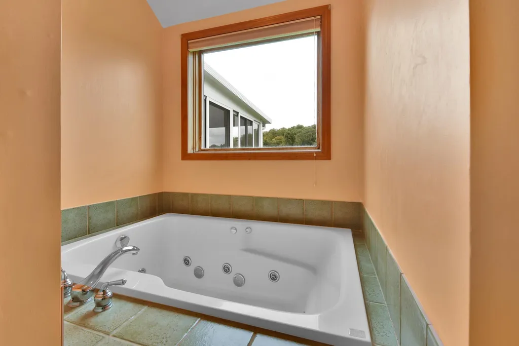 7 Booska Court Vergennes VT 05491