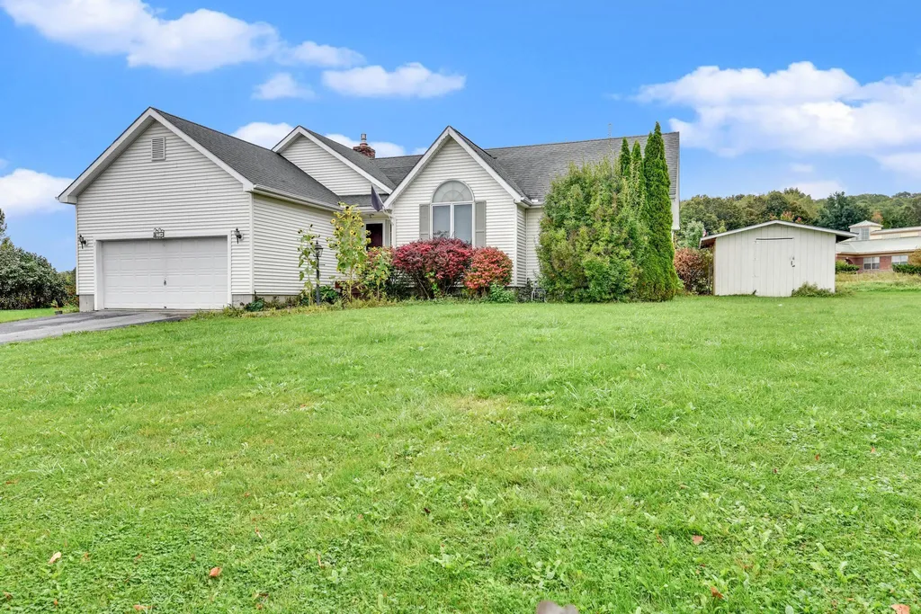 7 Booska Court Vergennes VT 05491