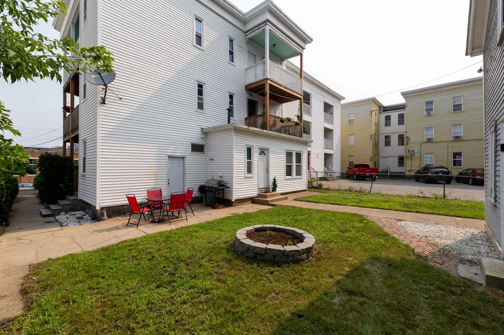 637 Harvard Street Manchester NH 03103