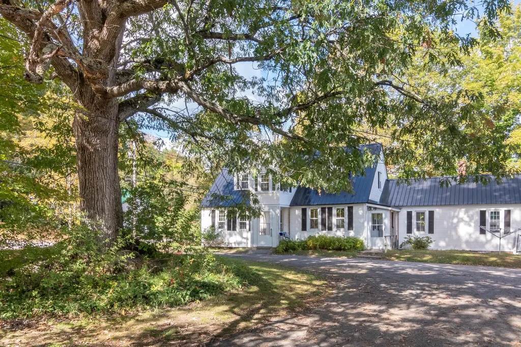 95 Plymouth Street Meredith NH 03253