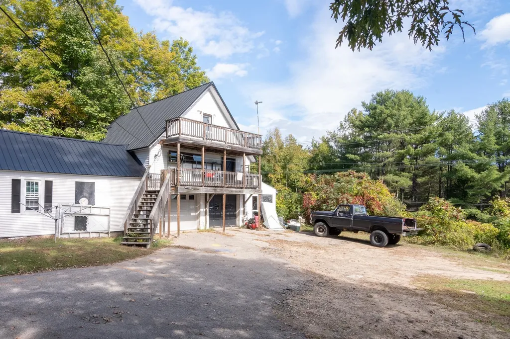 95 Plymouth Street Meredith NH 03253