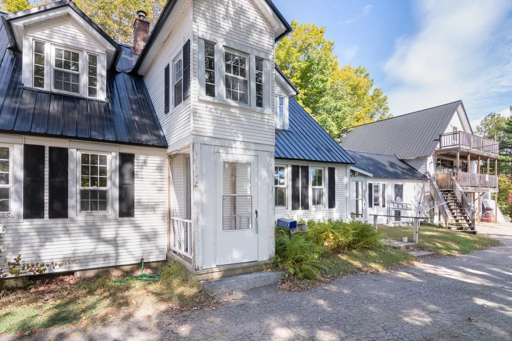 95 Plymouth Street Meredith NH 03253