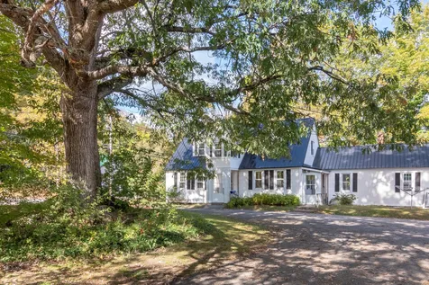 95 Plymouth Street Meredith NH 03253