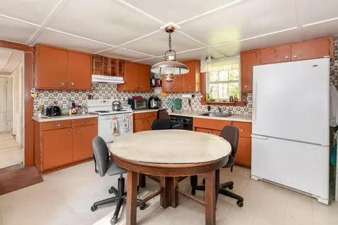 95 Plymouth Street Meredith NH 03253