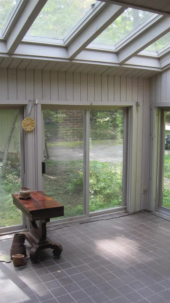17 Foss Farm Road Durham NH 03824