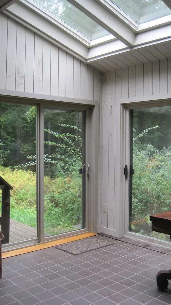17 Foss Farm Road Durham NH 03824