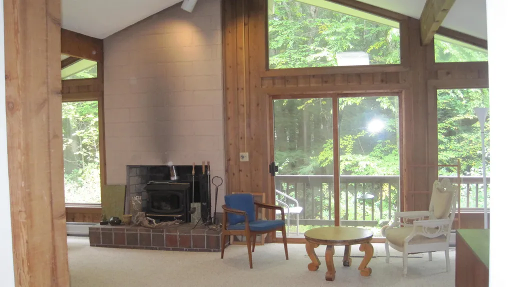 17 Foss Farm Road Durham NH 03824