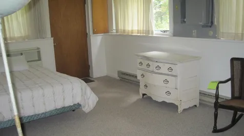 17 Foss Farm Road Durham NH 03824
