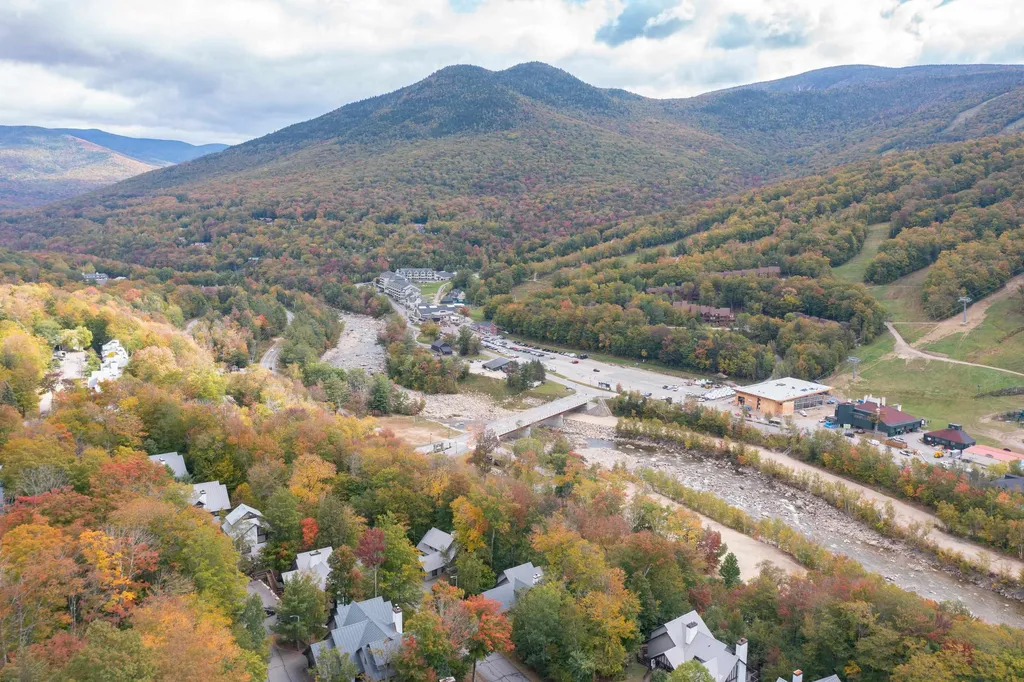 84a Coolidge Falls Road Lincoln NH 03252-1