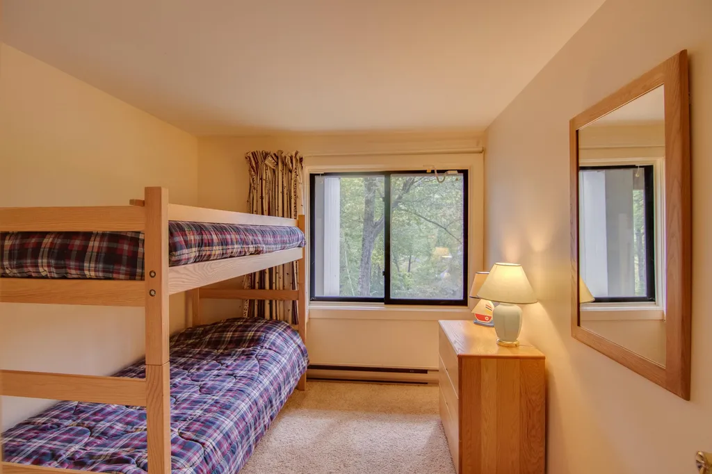 84a Coolidge Falls Road Lincoln NH 03252-1