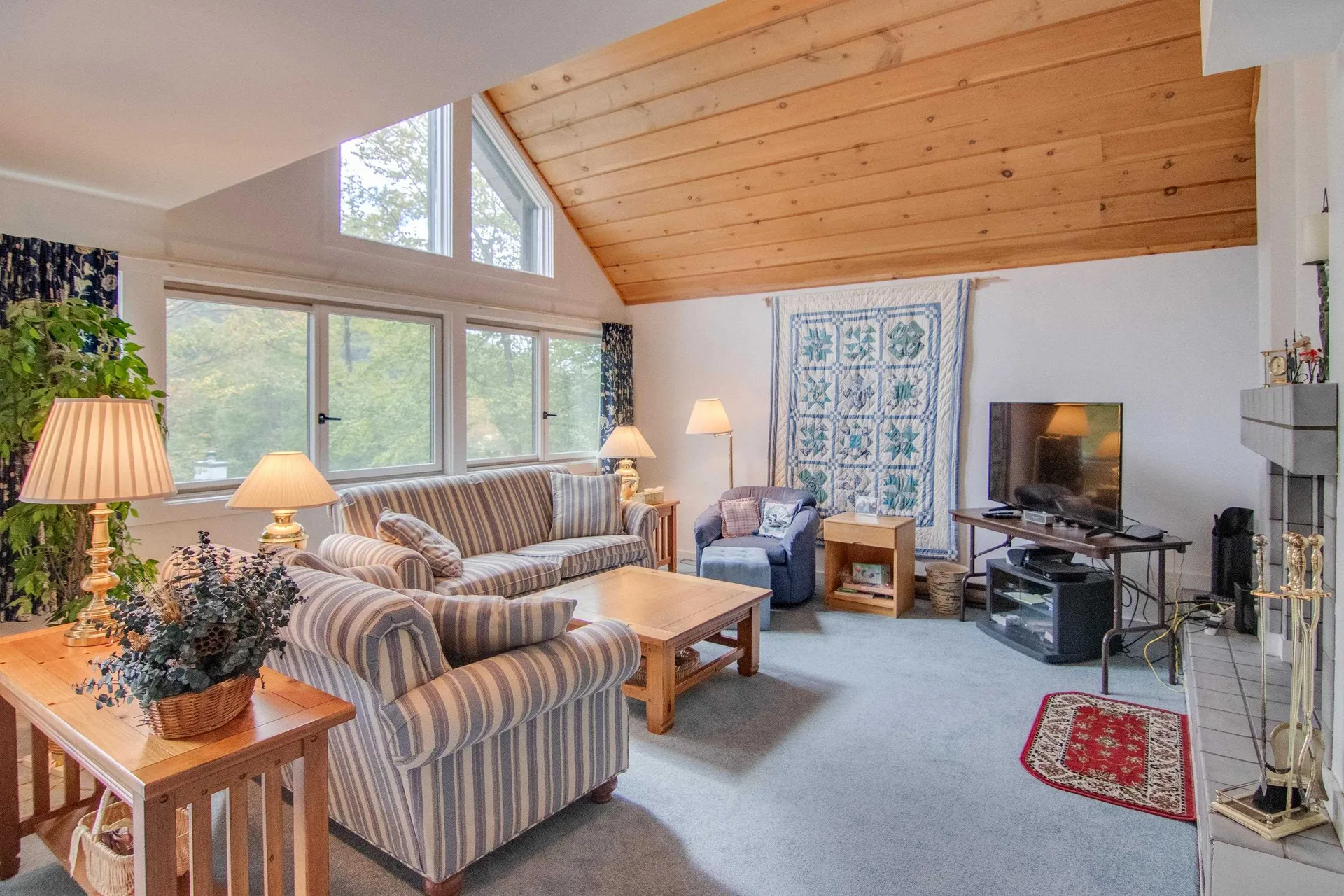 84a Coolidge Falls Road Lincoln NH 03252-1