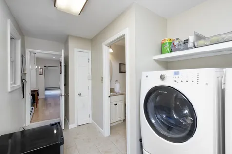 32 Golden Oaks Drive Salem NH 03079