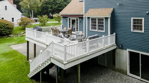 32 Golden Oaks Drive Salem NH 03079