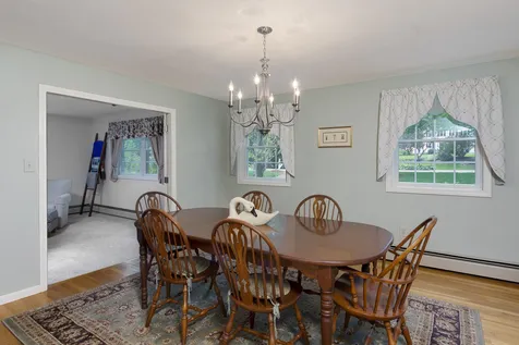 32 Golden Oaks Drive Salem NH 03079