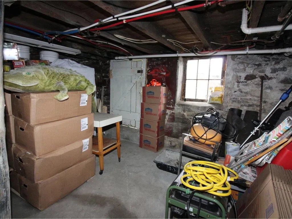 327 South Winooski Avenue Burlington VT 05401