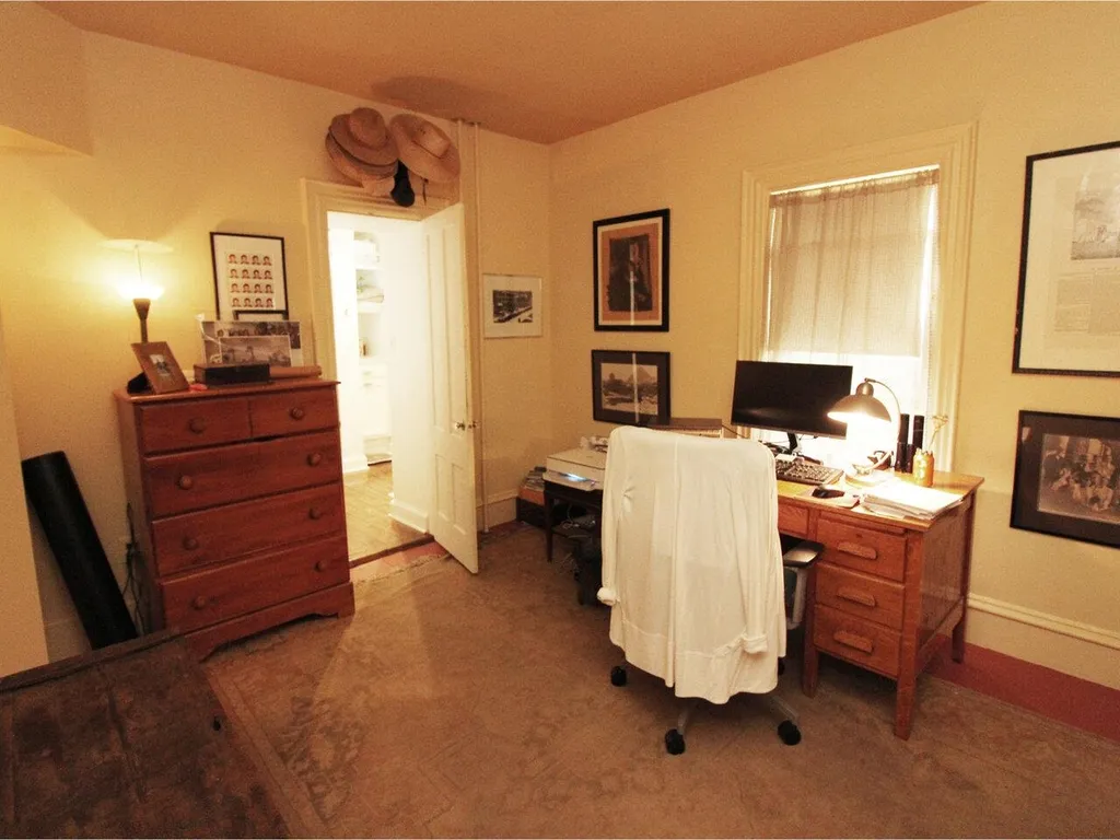 327 South Winooski Avenue Burlington VT 05401