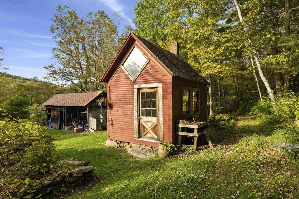 66 Hollow Road Woodstock VT 05091