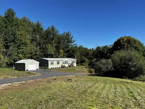 16 Olive Meadow Lane Dover NH 03820