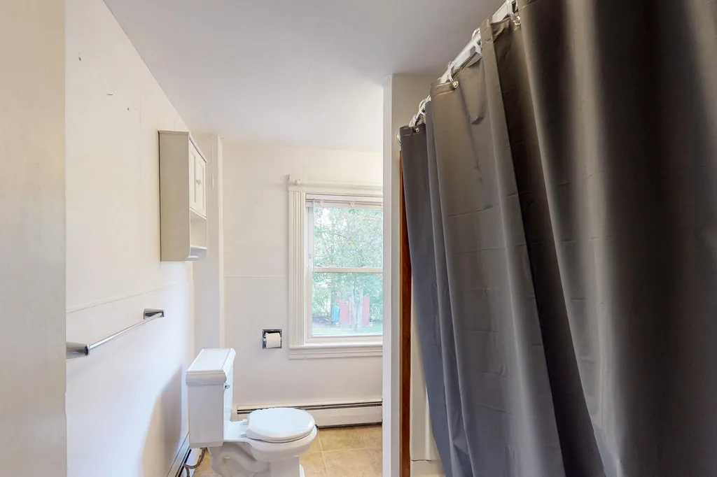 25-27 Taylor Street Laconia NH 03246