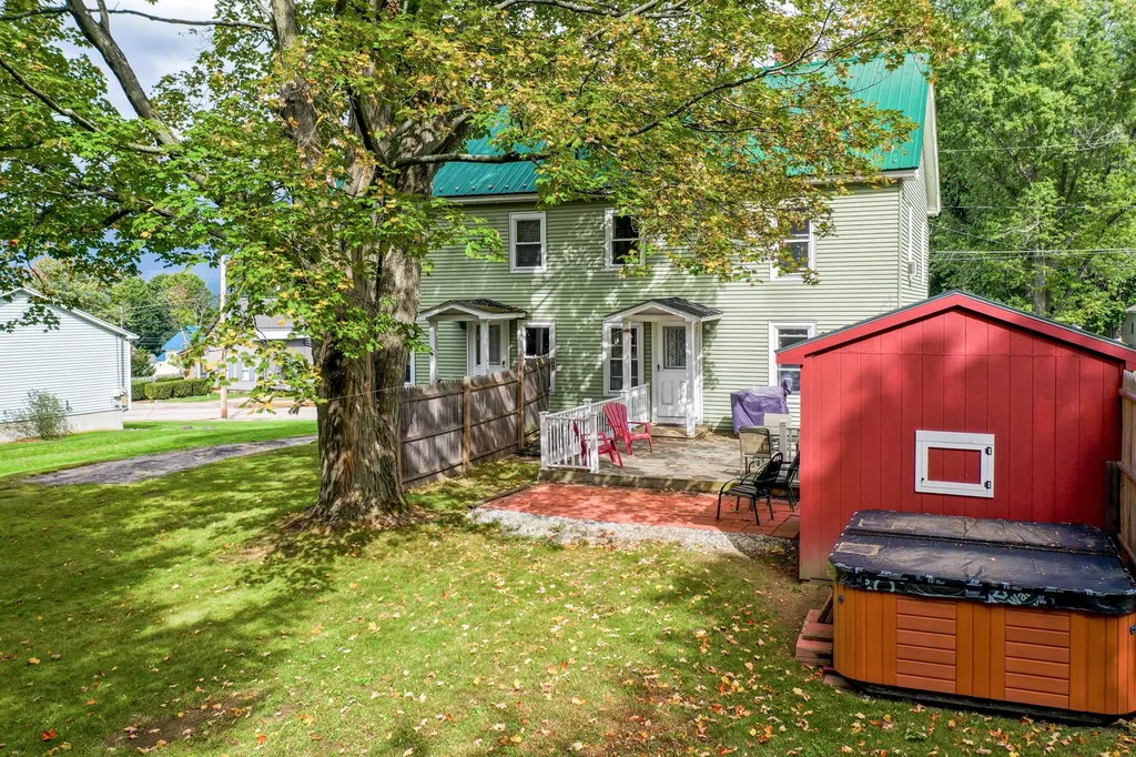 25-27 Taylor Street Laconia NH 03246