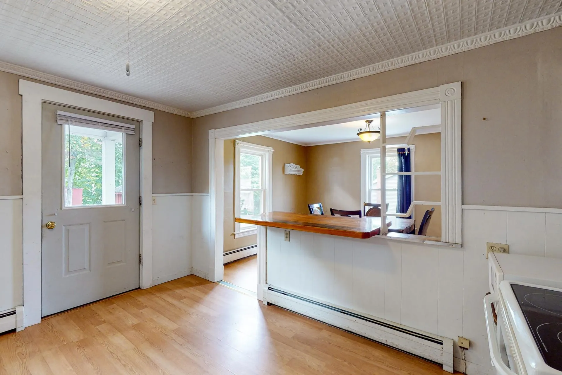 25-27 Taylor Street Laconia NH 03246