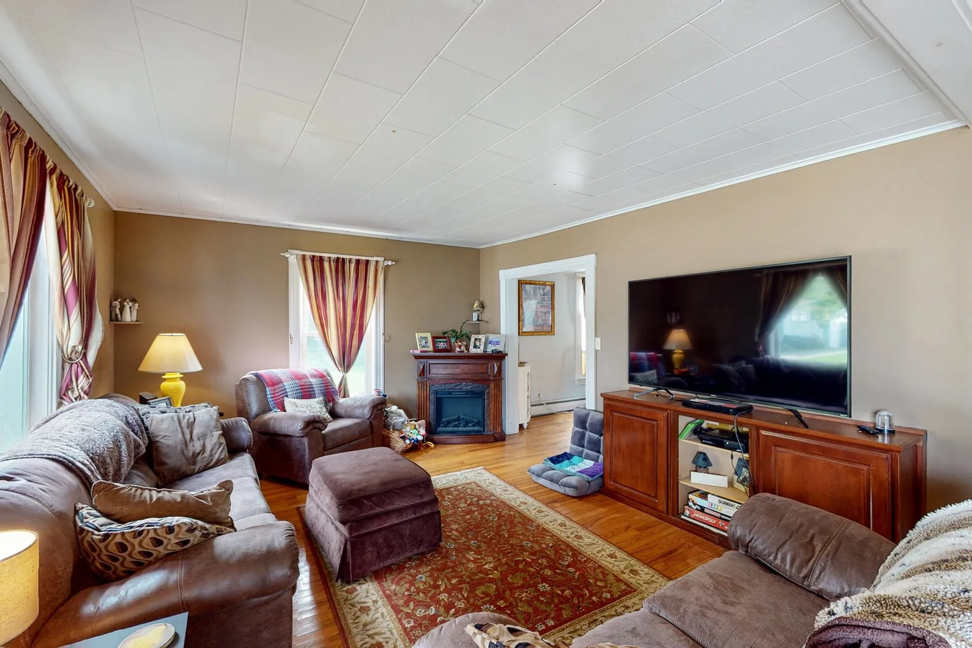 25-27 Taylor Street Laconia NH 03246