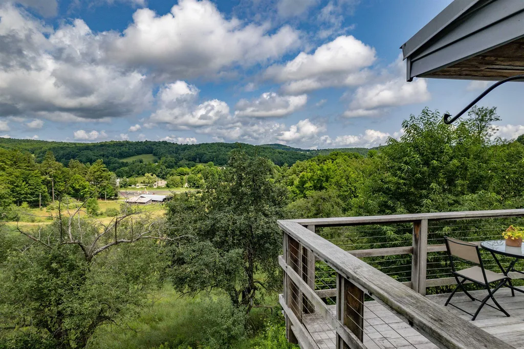 148B East Hill Road Woodstock VT 05071