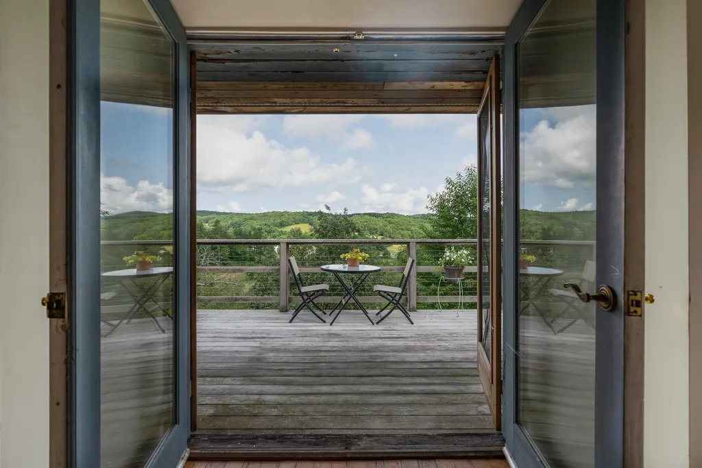 148B East Hill Road Woodstock VT 05071