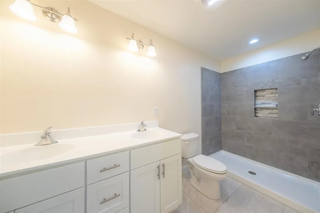 54 Poplar Road Sanbornton NH 03269