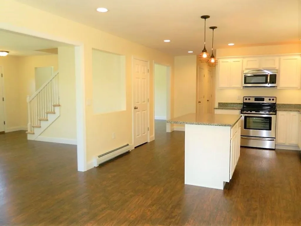 54 Poplar Road Sanbornton NH 03269