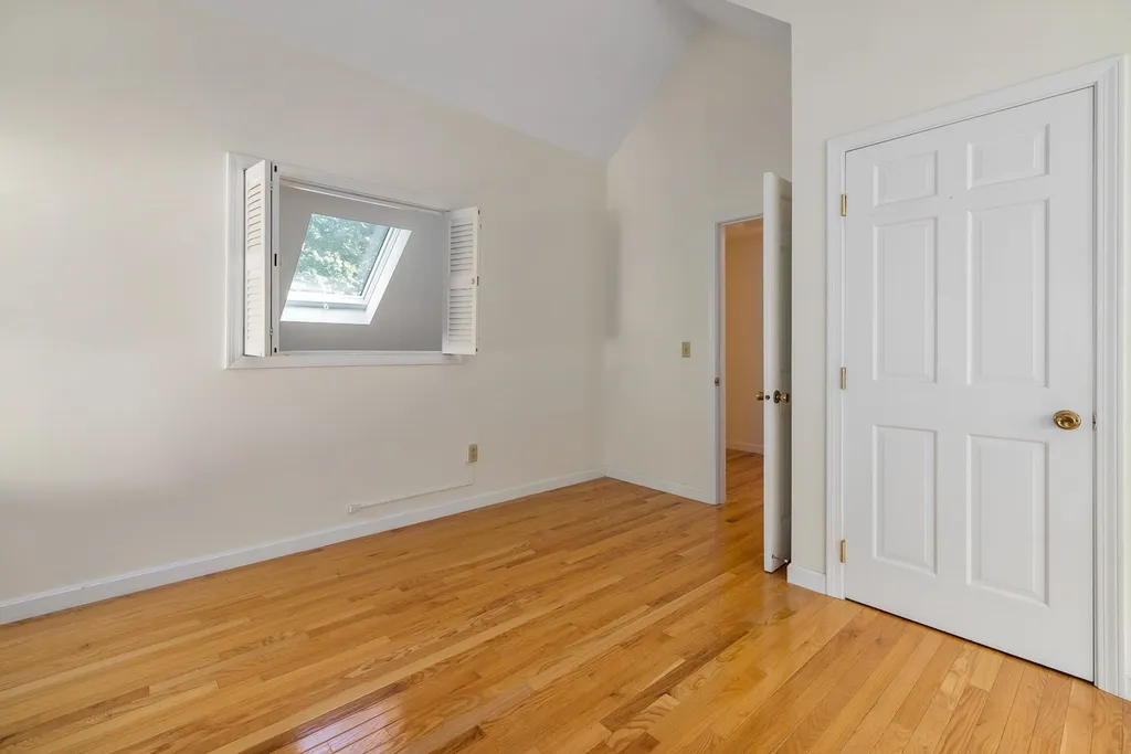 9 Mathes Cove Road Durham NH 03824
