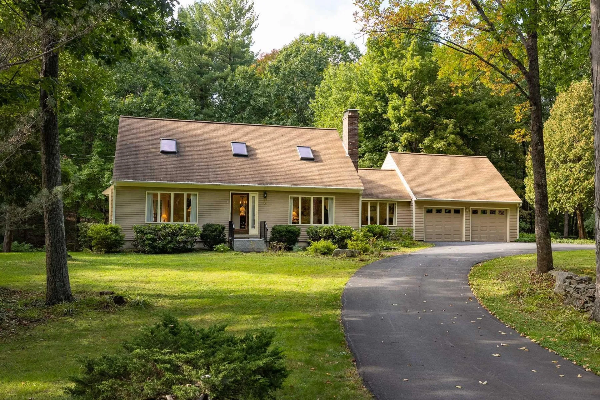 9 Mathes Cove Road Durham NH 03824