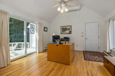 9 Mathes Cove Road Durham NH 03824