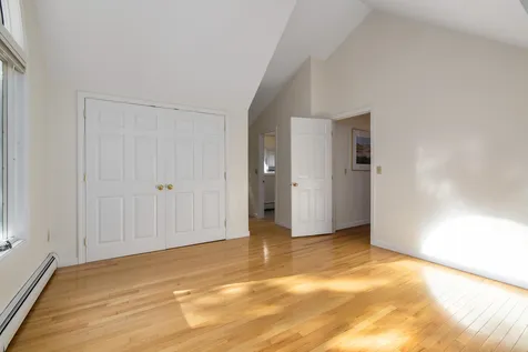 9 Mathes Cove Road Durham NH 03824