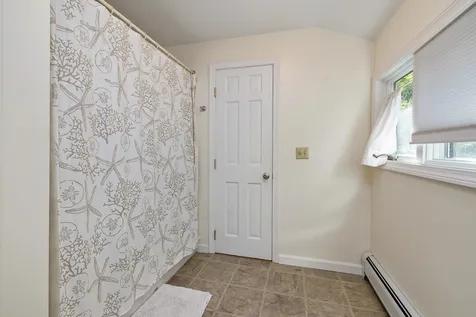 9 Mathes Cove Road Durham NH 03824