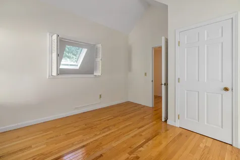 9 Mathes Cove Road Durham NH 03824