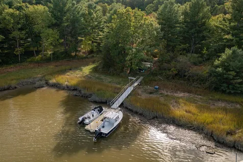 9 Mathes Cove Road Durham NH 03824