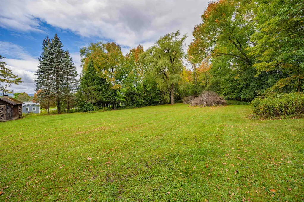 211 West Cobble Hill Barre Town VT 05641
